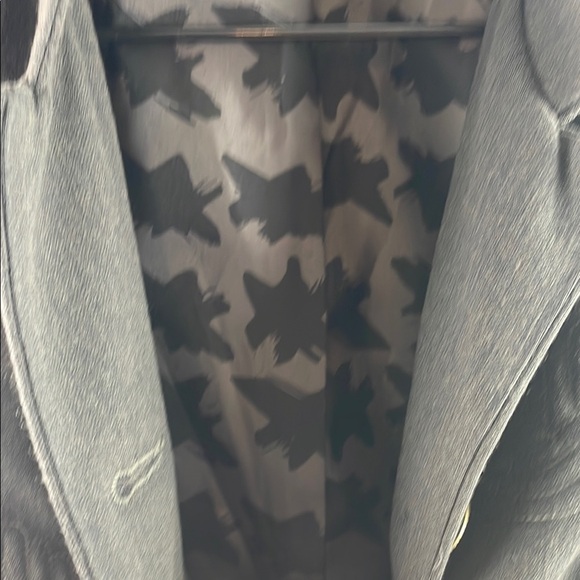 Cabi Gray Military Style Women's Jacket Size 6 - Picture 7 of 9